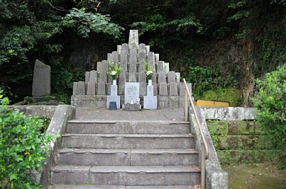 R021101-14.JPG